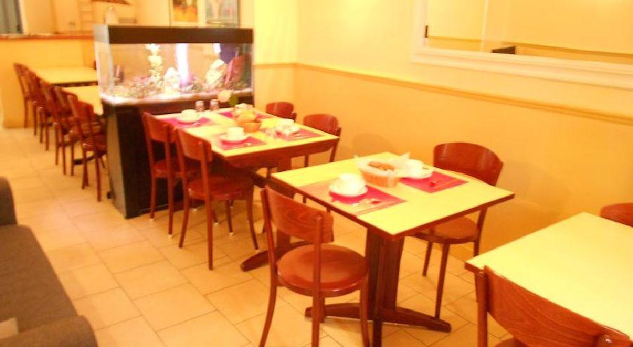 Abricotel Le Pré-Saint-Gervais Buitenkant foto